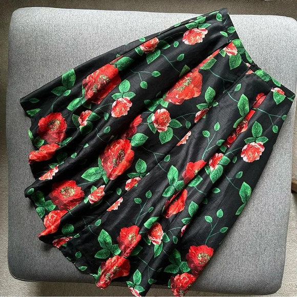 My Mi’chelle Floral High Low Skirt Large - Picture 3 of 8